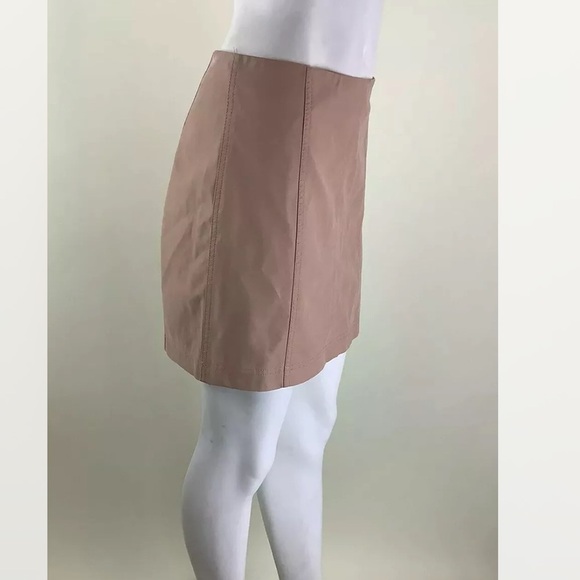 Free People Sz 6 Modern Femme Vegan Suede Mini Skirt In Rose Pink Rayon - Picture 4 of 9